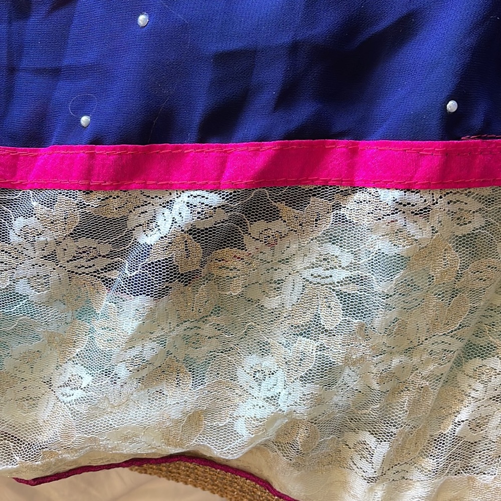 Saree - Picture 3 of 6